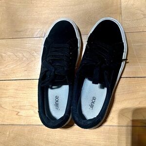 🖤Vince Black Sneakers.